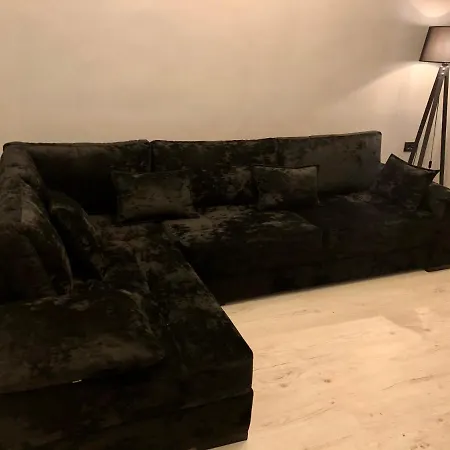 Nikki 3 Apartman *